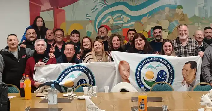 Participantes de la Rueda de Turismo Sindical en la sede de FeMPINRA