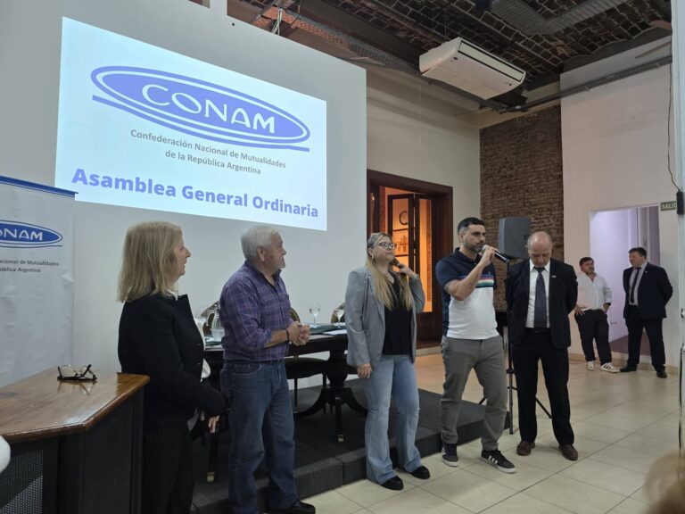 ¡Histórico acuerdo nacional para fortalecer el Turismo Social!